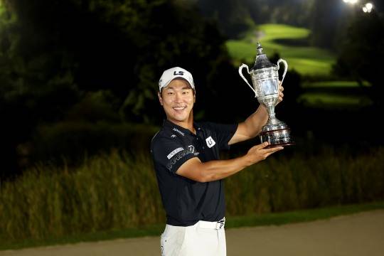 현대해상 최경주 인비테이셔널 우승자 전가람. 사진[연합뉴스]