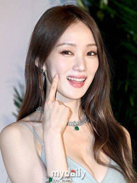 이성경 / 마이데일리