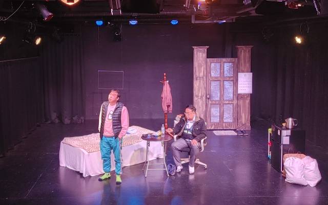 제8회 작강연극제에 참여하는 프로젝트그룹 울림의 '아빠는 순찰 중' 연습 장면. 부산연극협회 제공