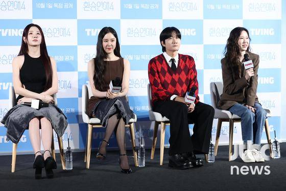 1일 오전 서울 용산CGV 아이파크몰에서 티빙 오리지널 '환승연애4' 제작발표회가 열렸다. 김인하 PD, 이용진, 김예원, 유라가 참석했다. 박세완 엔터뉴스팀 기자 park.sewan@jtbc.co.kr