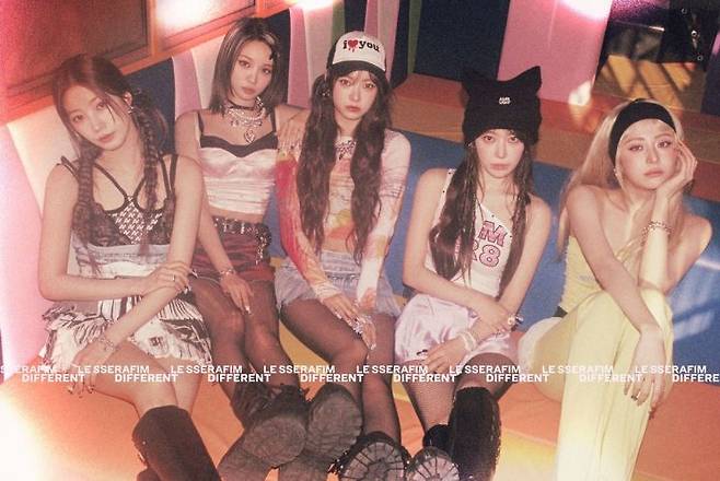 르세라핌. 쏘스뮤직 제공