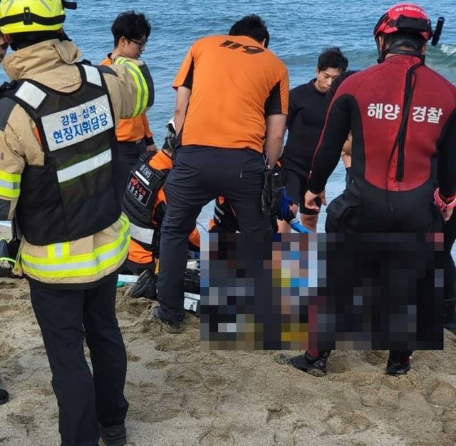 ▲ 1일 오후 1시 54분쯤 삼척시 근덕면 인근 해상에서 해루질하던 70대가 물에 빠져 숨졌다. 강원소방본부 제공
