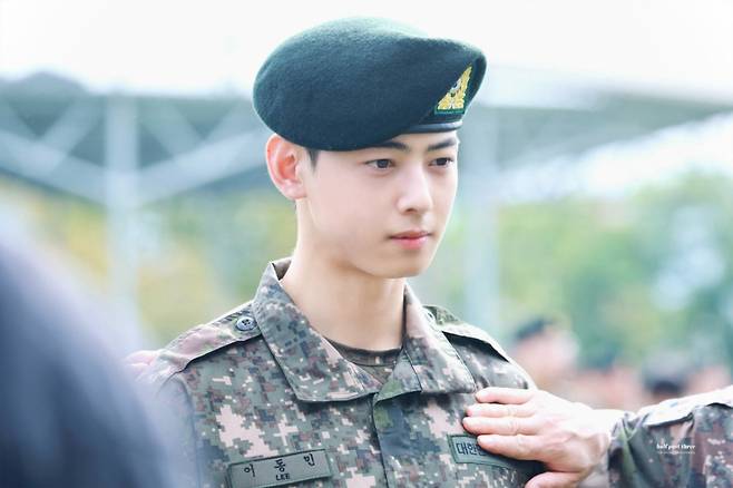 차은우가 군 복무 중이라 영화 '퍼스트 라이드' 홍보에 함께하지 못한 아쉬움을 드러냈다. /사진=X 갈무리