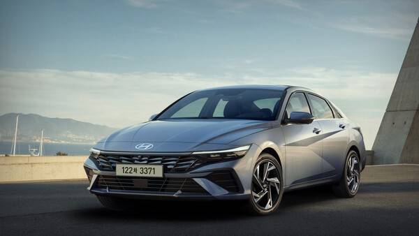 현대 아반떼 사진 현대차