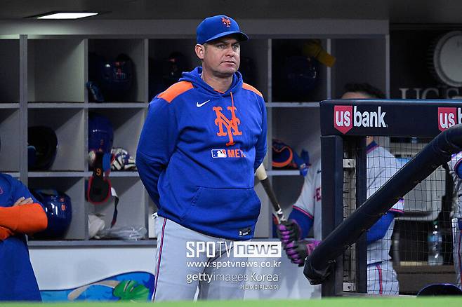 ▲ 메츠는 카를로스 멘도사 감독의 유임을 결정했지만 이는 팬들의 거센 반발에 부딪히고 있다