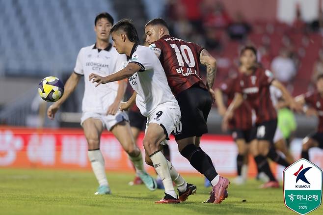 많은 사람들이 숨을 돌릴 수 있는 명절 연휴가 다가왔다. 하지만 K리그2 선수들은 더 바쁘고 치열한 시간을 보내야한다. (한국프로축구연맹 제공)