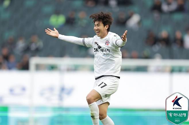 제주SK 미드필더 유인수. /사진=한국프로축구연맹