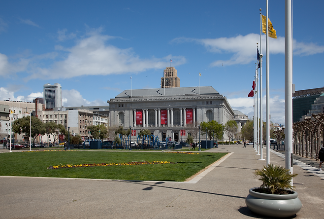 A view of the Asian Art Museum of San Francisco (Courtesy of the museum)