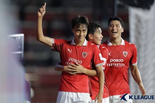 상대 자책골 유도해 낸 조재훈. 사진[연합뉴스]