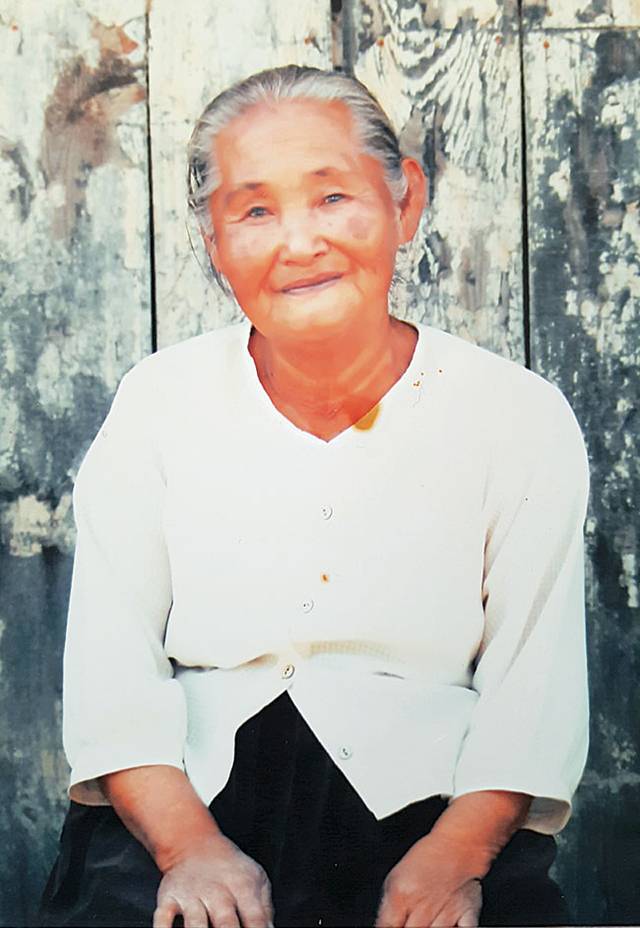 자식 위해 희생하신 엄마의 생전 모습.