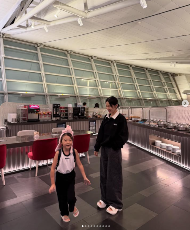 그룹 샵 출신 방송인 이지혜 가족. /이지혜 소셜미디어