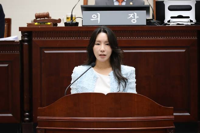 용산구의회 윤정회 의원(더불어민주당)은 제300회 임시회 본회의 5분 자유발언을 통해 HPV 백신 접종 지원 대상 확대를 강력히 촉구했다. 의원실 제공