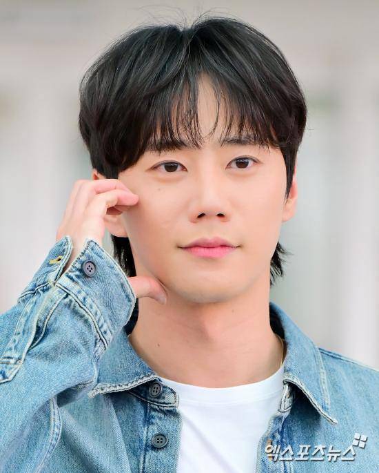 엑스포츠뉸스DB, 이준영