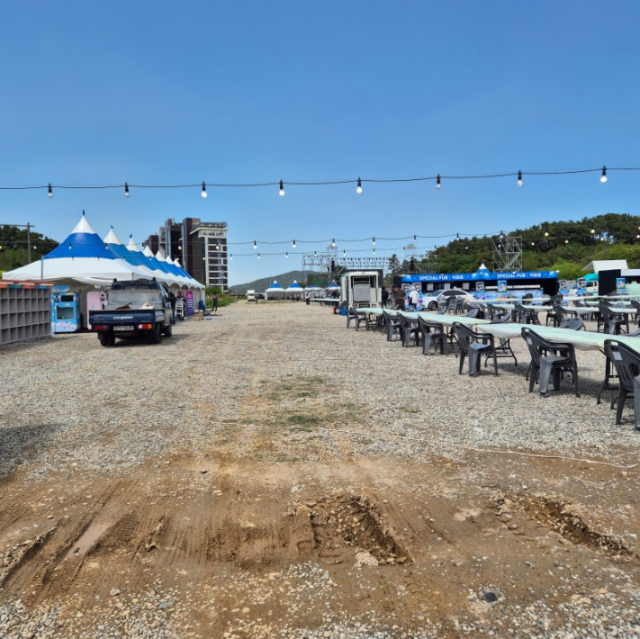 부산 기장군 세계라면축제가 열린 지난 5월 행사장의 휑한 모습. 부산일보DB