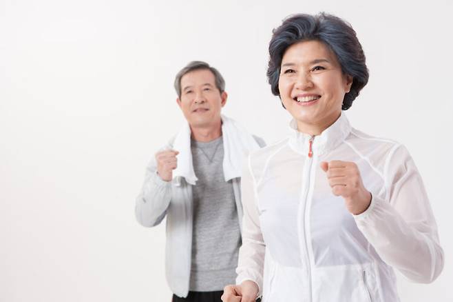 하루 5분만 중간 강도 이상의 운동을 하면 인지 능력 향상에 큰 도움이 되는 것으로 나타났다. 사진=클립아트코리아