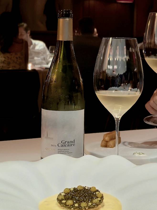 에두아르 들로네 라 타쉬(가운데) 최현태 기자