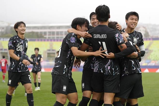 사진 | 발파라이소=EPA연합뉴스