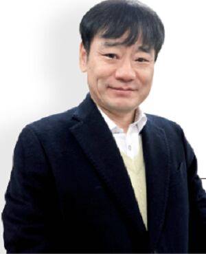 김학주 한동대 ICT창업학부 교수-서강대 경영학, 영국 에든버러대 경영학 석사(MBA),전 삼성증권 리서치센터장,전 우리자산운용 운용총괄(CIO·전무),전 한가람투자자문 운용총괄(CIO·부사장)/ 사진 김학주