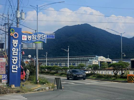 ‘탈원전’으로 매출이 급감한 경상남도 창원시 봉암공단의 원전 기자재업체는 업종을 전환하는 등 살 길을 모색하고 있다. 신수민 기자