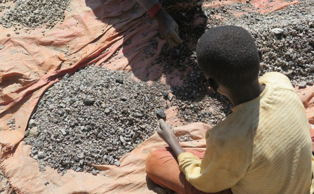 콜탄.[국제엠네스티 제공]