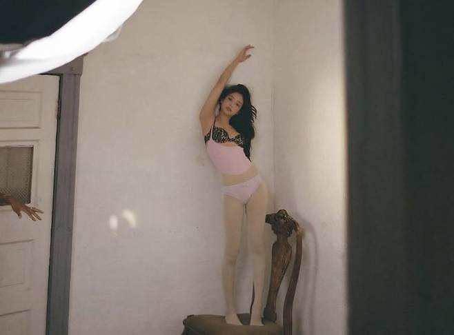 [서울=뉴시스] 제니. (사진=제니 인스타그램 캡처) 2025.10.04. photo@newsis.com *재판매 및 DB 금지