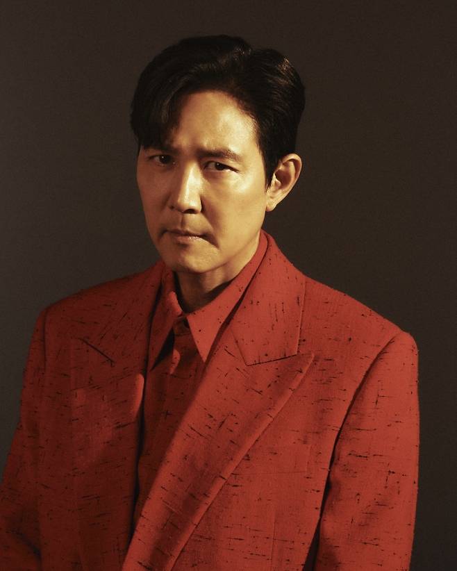 한국인 최초로 ‘찰리 채플린 어워드’를 수상한 배우 이정재. 넷플릭스 제공.