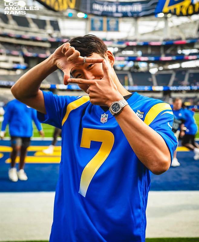 ▲ 손흥민과 부앙가는 공존을 넘어 서로의 스타일을 완벽하게 끌어올리며 새로운 패턴을 만들어내고 있다. 스피드와 결정력이 탁월한 둘이 달리기 시작하면 상대는 누구부터 막아야 하는지 고민하는 모습을 어렵지 않게 찾아볼 수 있다. ⓒ LA램스