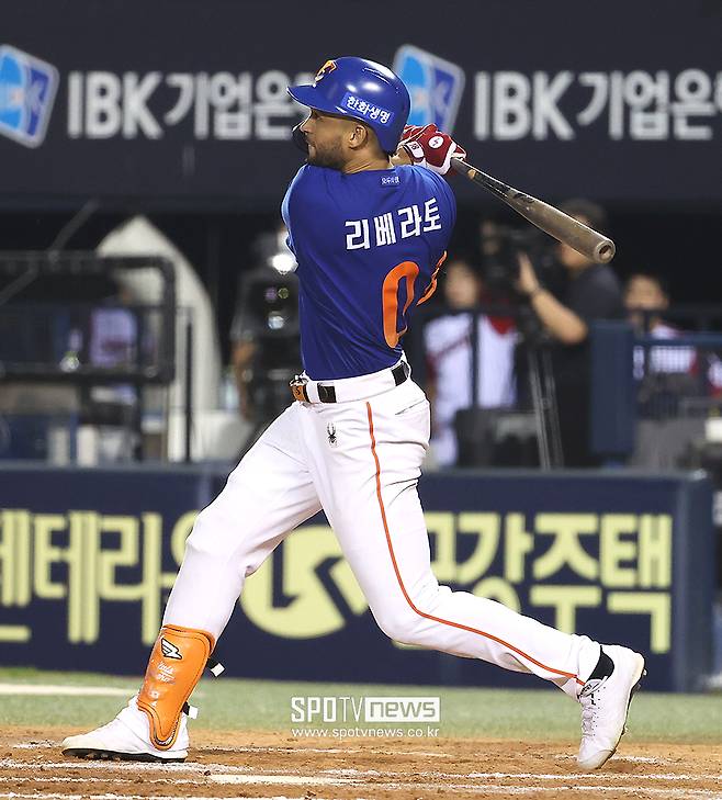 ▲ 타격 호조를 보이던 리베라토는 8월 16일 이후로는 외국인 타자 평균 이하의 공격력으로 고전했다 ⓒ곽혜미 기자