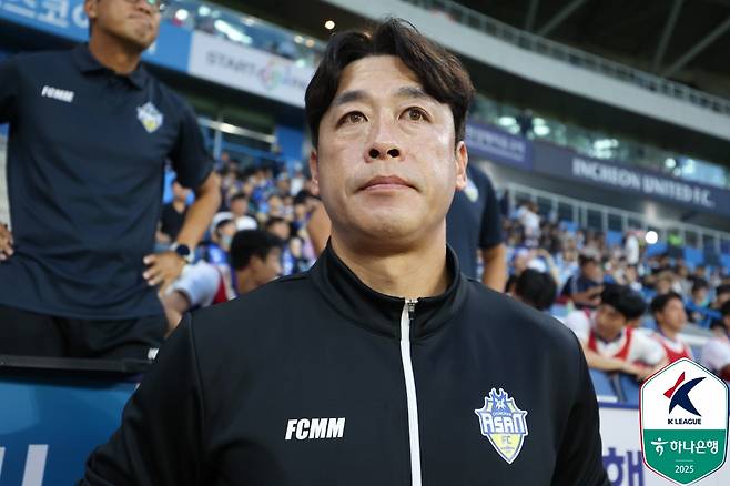 충남아산 감독직에서 물러난 배성재 감독. /사진=한국프로축구연맹 제공