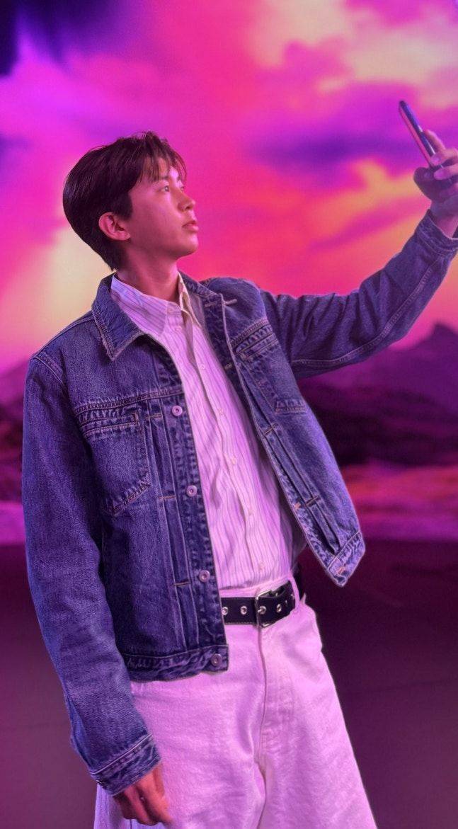 가수 임영웅. 임영웅 공식 팬카페