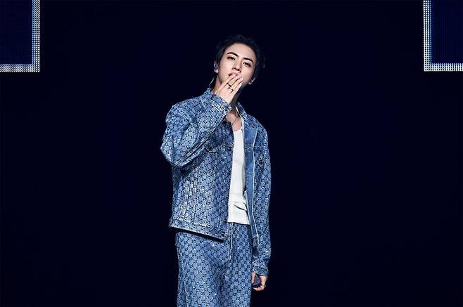 [서울=뉴시스] 방탄소년단 진. (사진 = 빅히트 뮤직 제공) 2025.08.02. photo@newsis.com *재판매 및 DB 금지