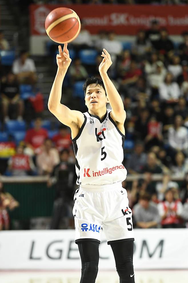 kt 김선형의 슛 [KBL 제공. 재판매 및 DB 금지]