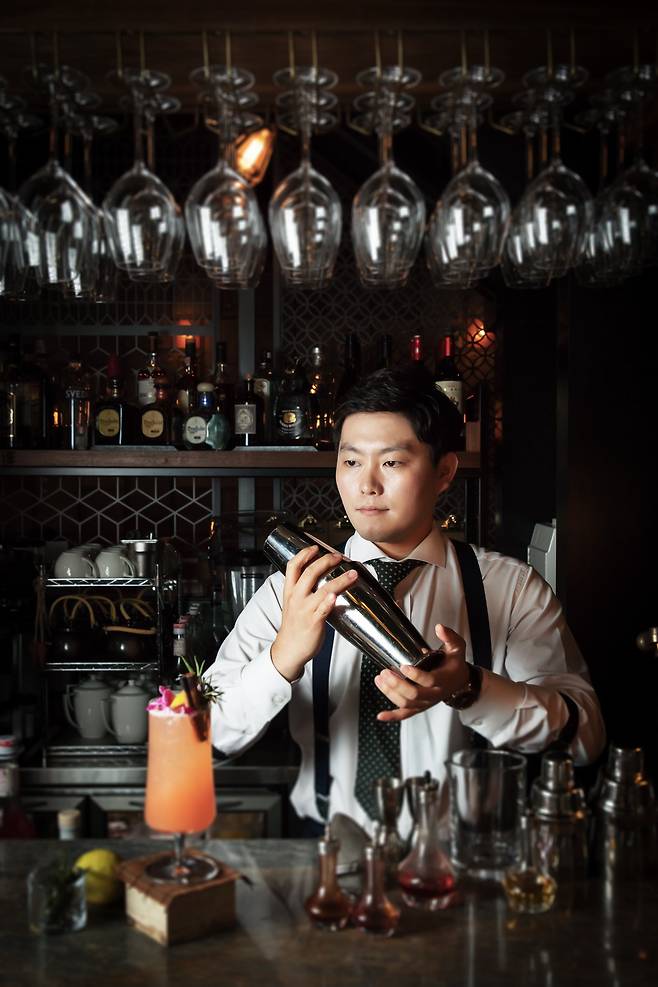 10년 넘게 바텐더로 일하다가 영국 런던에 양조장을 차린 김태열 술도가 대표 / 술도가 제공