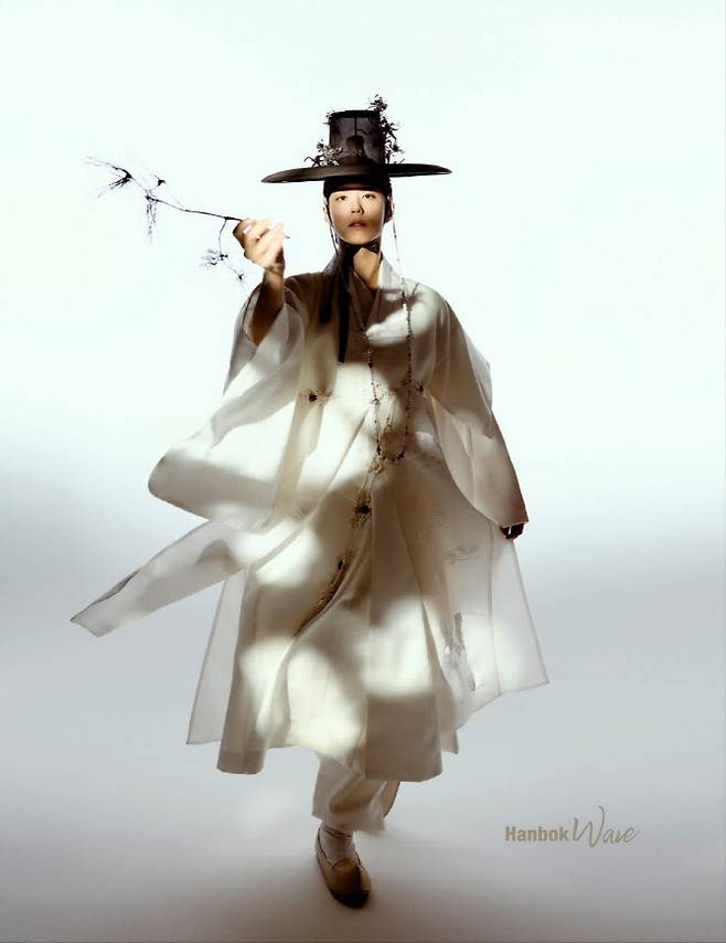 ‘2025 한복웨이브’ 박보검 한복 화보 이미지(사진=문체부 제공).