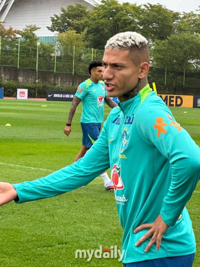 7일 고양종합운동장 보조경기장에서 진행된 브라질 국가대표팀 훈련에 참석한 히샬리송/최병진 기자