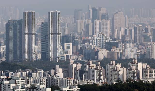 서울 남산에서 바라본 성동구 전경. 뉴스1