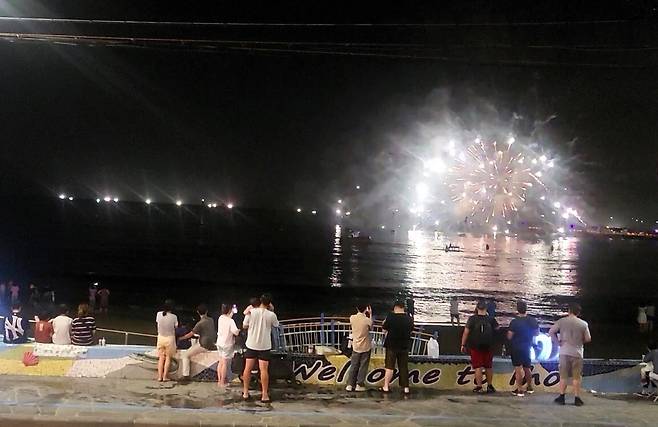 제주시 이호테우해변.