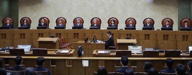 5월1일 이재명 당시 더불어민주당 대선후보에 대한 공직선거법 사건 전원합의체 선고를 위해 조희대 대법원장을 비롯한 대법관들이 대법원 대법정에 착석했다. ⓒ사진공동취재단