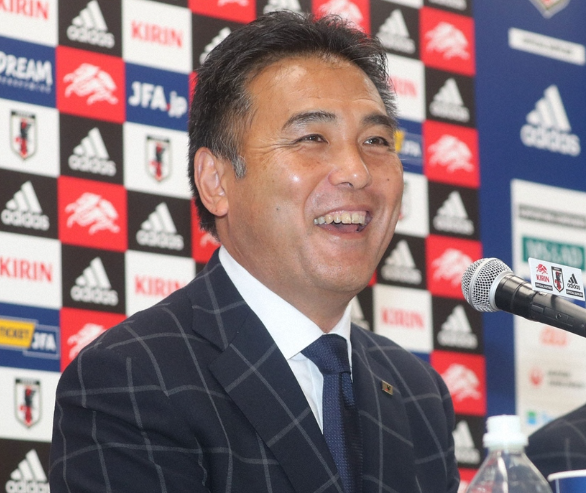 ▲ 일본축구협회는 7일 도쿄에서 기자회견을 열고 카게야마 마사나가 기술위원회 위원장의 해임을 발표했다. 과거 U-20 일본 대표팀 감독으로 재직하기도 했던 카게야마는 프랑스 공항에서 체포돼 성범죄자 데이터베이스에 등록됐다. ⓒ 니칸스포츠 캡쳐