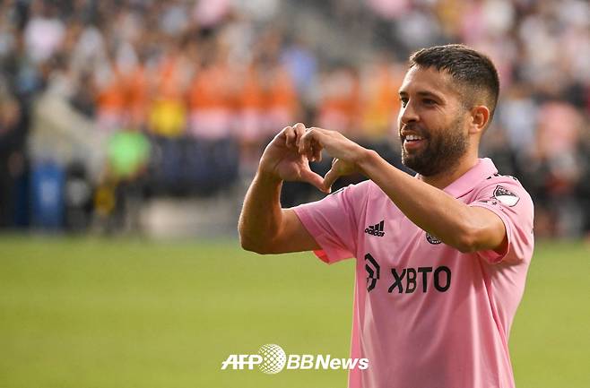 Jordi Alba in an Inter Miami uniform.