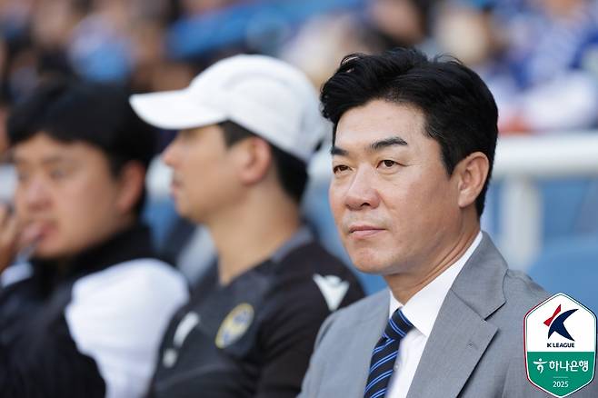 윤정환 인천 유나이티드 감독. /사진=한국프로축구연맹 제공