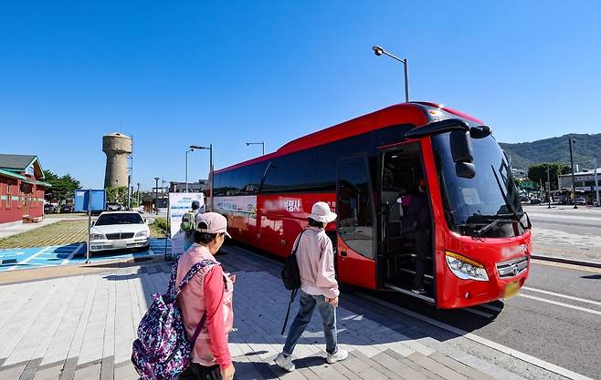시티투어 버스 탑승 [사진/임헌정 기자]
