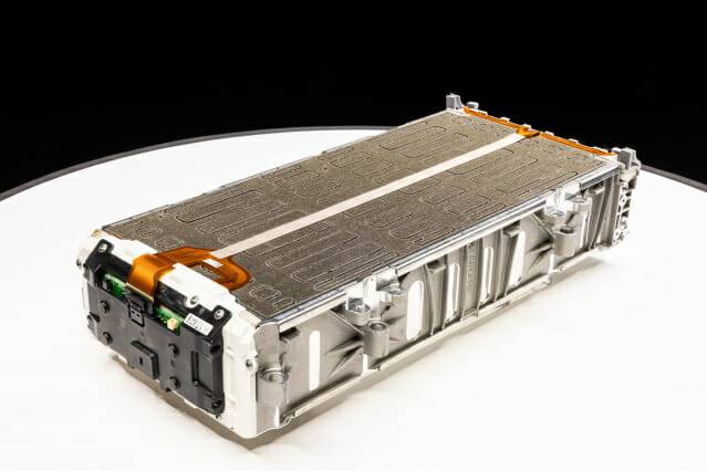 페라리 첫 전기 슈퍼카에 탑재되는 배터리 모듈. SK온 배터리 셀로 구성됐다. (사진=페라리)