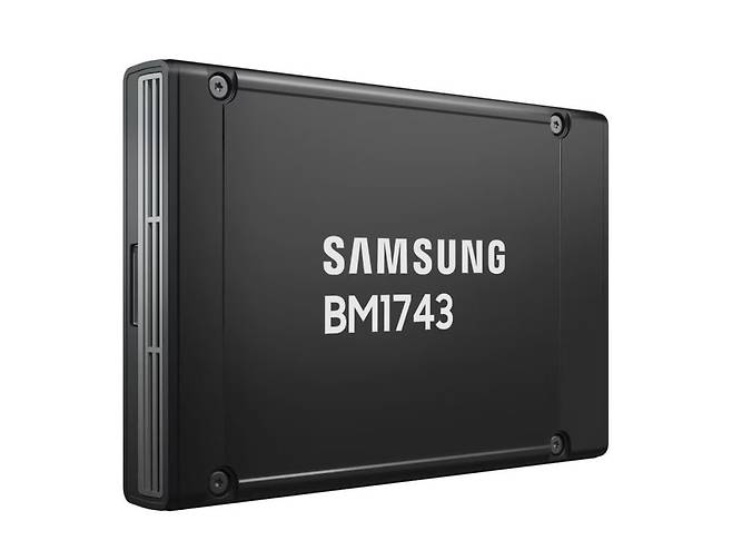 삼성전자의 기업용 SSD. 사진=삼성전자 제공