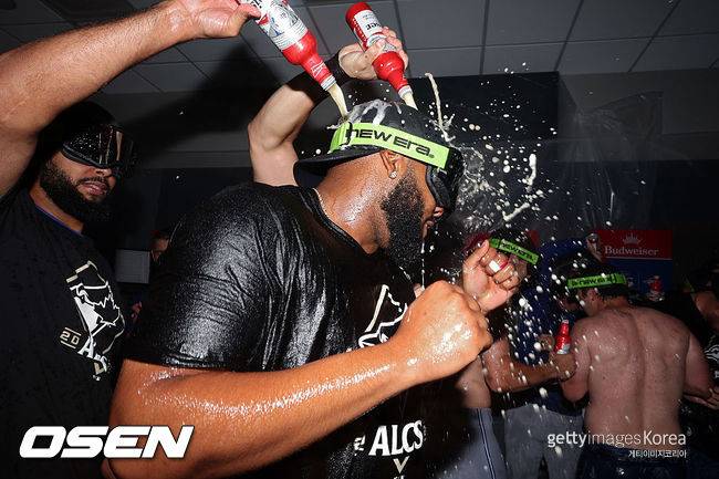 [사진] 토론토가 아메리칸리그 챔피언십시리즈 진출에 성공. ⓒGettyimages(무단전재 및 재배포 금지)