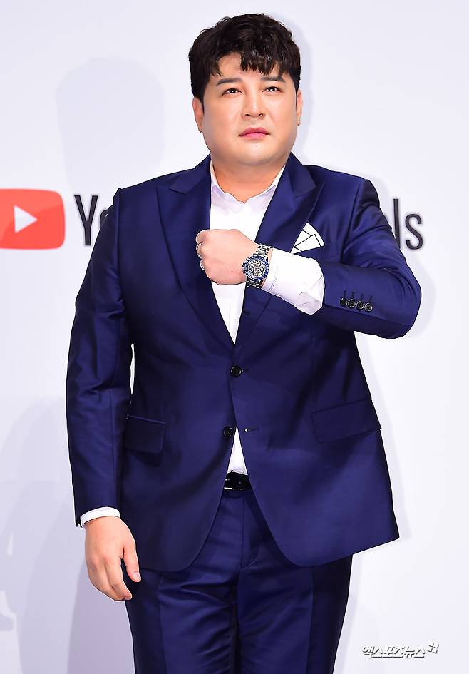 슈퍼주니어 신동.