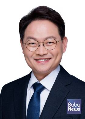 국회 정무위원회 소속 허영 더불어민주당(춘천철원화천양구갑) 국회의원. ⓒ허영 의원실