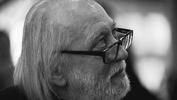 2025년 노벨 문학상 수상자. 헝가리 작가 크러스너호르커이 라슬로./크리스너호르커이 라슬로 홈페이지