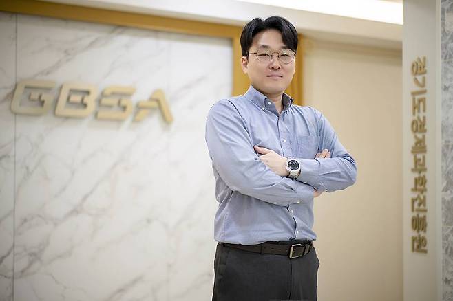 차수환 경기도경제과학진흥원 디지털경영팀 과장을 수원 소재의 GBSA 본사에서 만났다 / 출처=IT동아