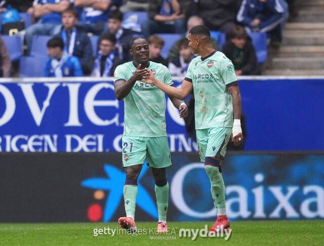 카를 에타 에용./게티이미지코리아